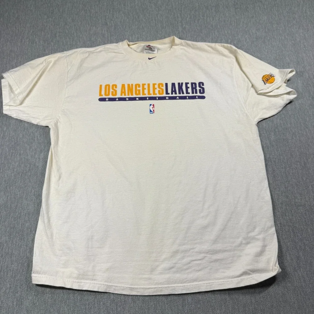 Nike T-Shirt Mens XL White Vintage 90s Los Angeles Lakers Basketball NBA